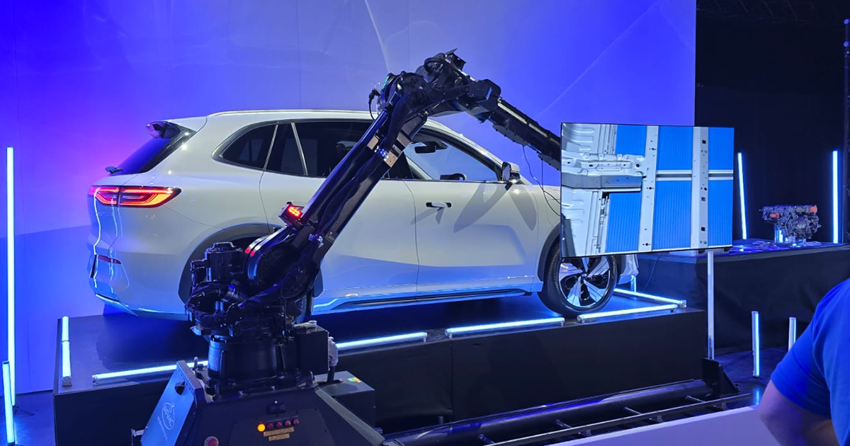 Side angle of the Geely EX5 at the UK launch event