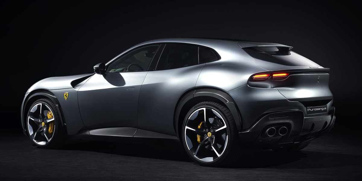 Ferrari Purosangue rear view