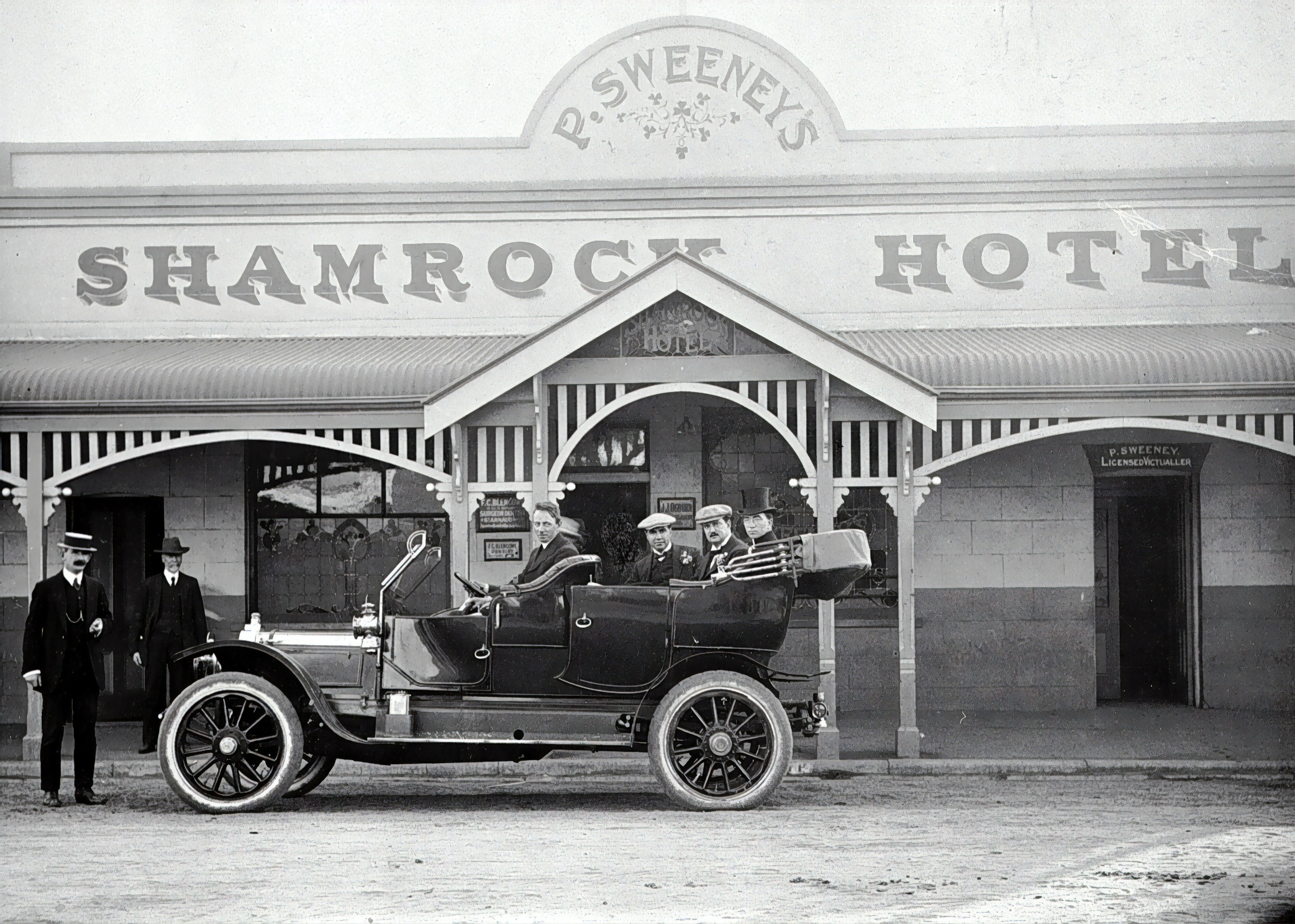Old photo of a Ford Model T