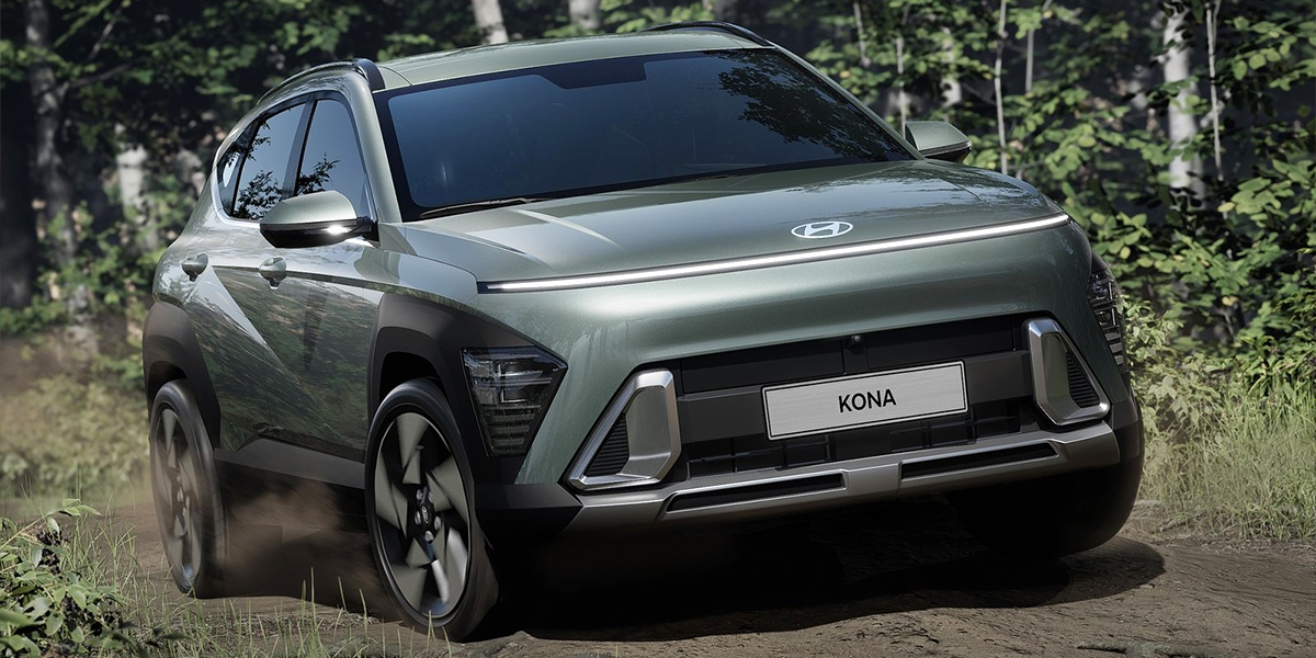 Front view of a Hyundai Kona driving offroad