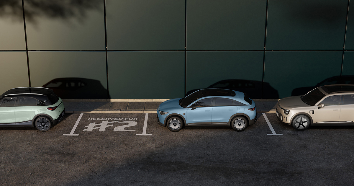 Line-up of Smart models with an empty space reseved for the Smart #2