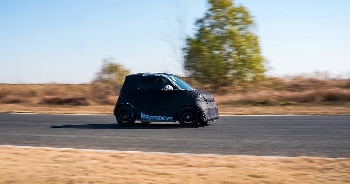 Side angle of the Smart #2 in testing