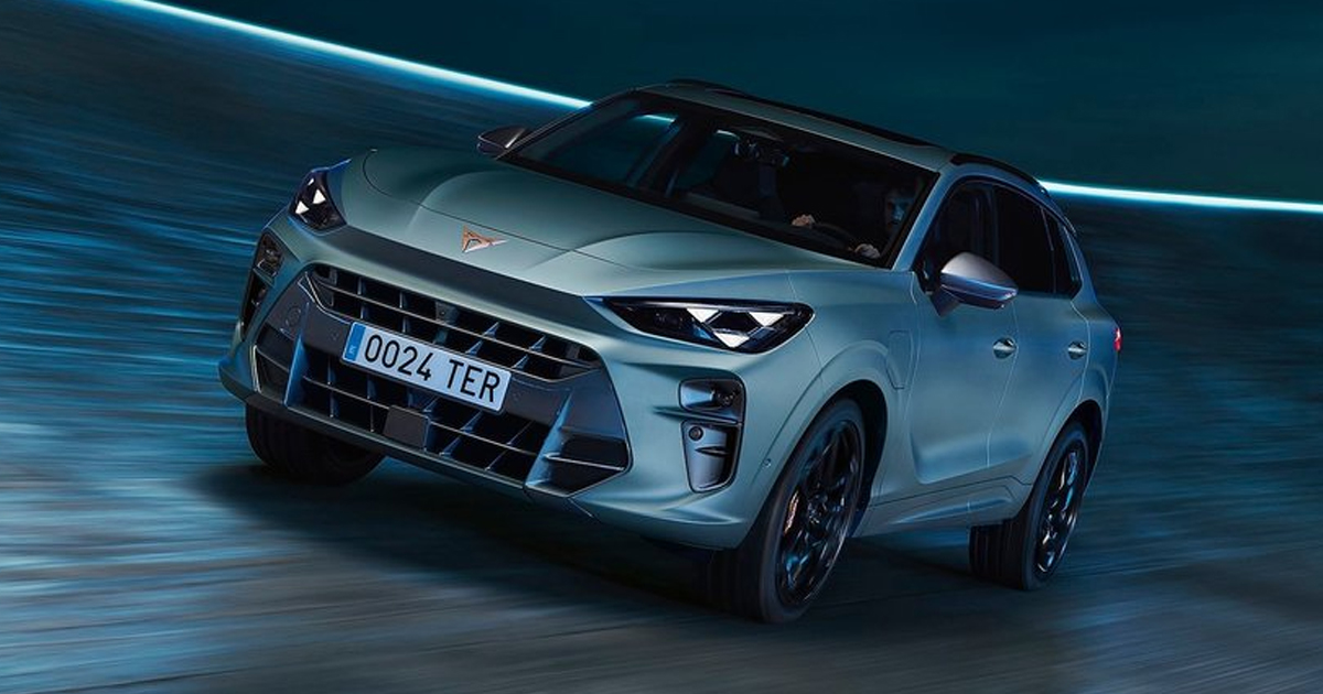 Cupra Terramar driving