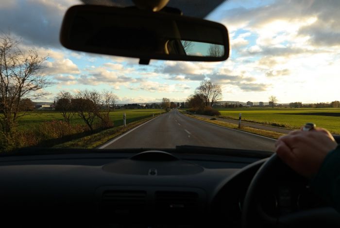 Can I Drive a Minibus With a Car Licence?