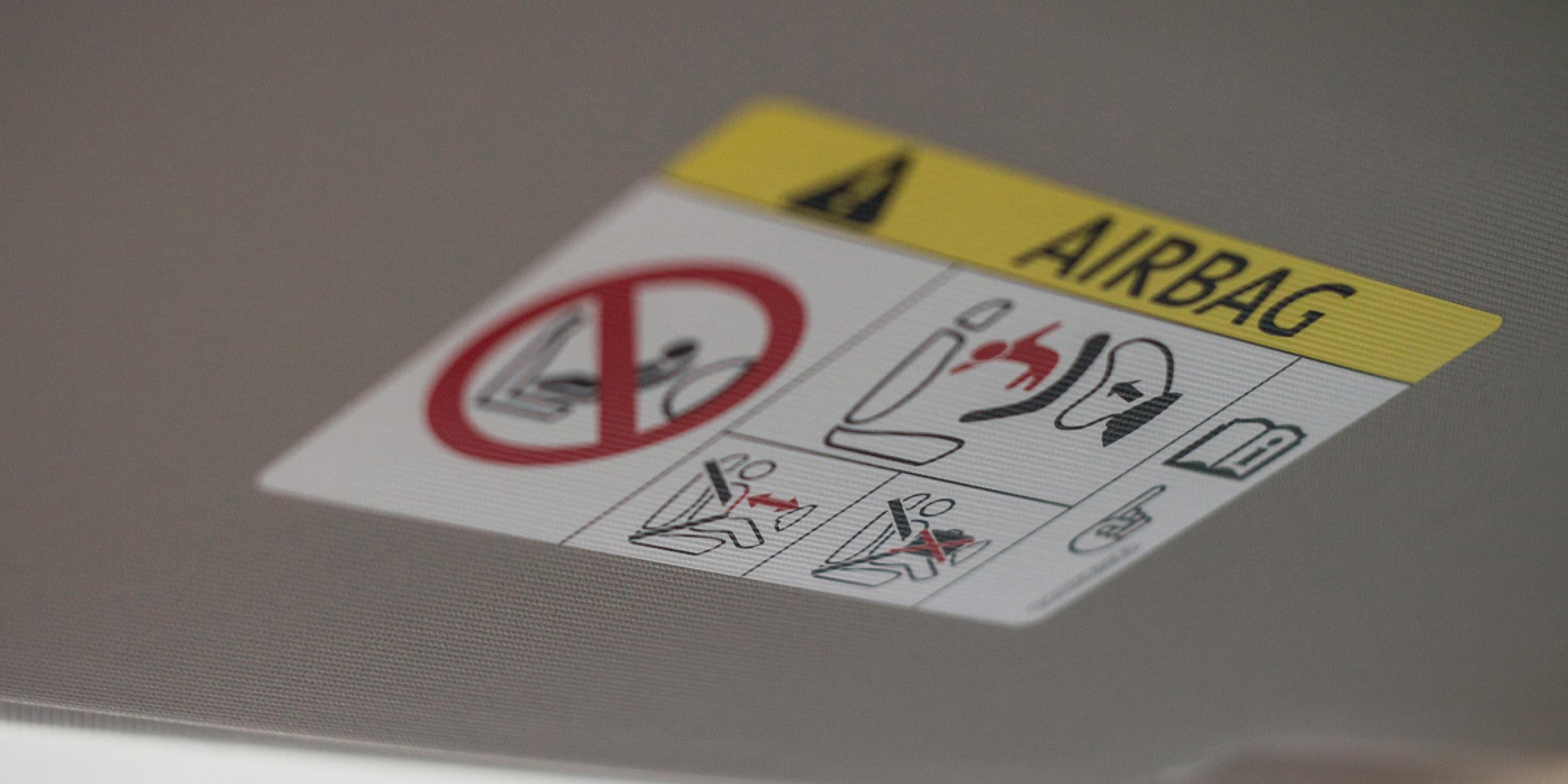 How do airbags work? Jurni