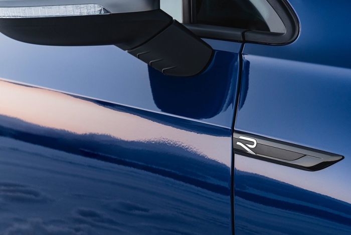 How does car paint work?