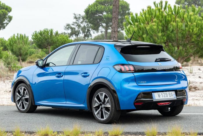 The new Peugeot e-208 GT Premium