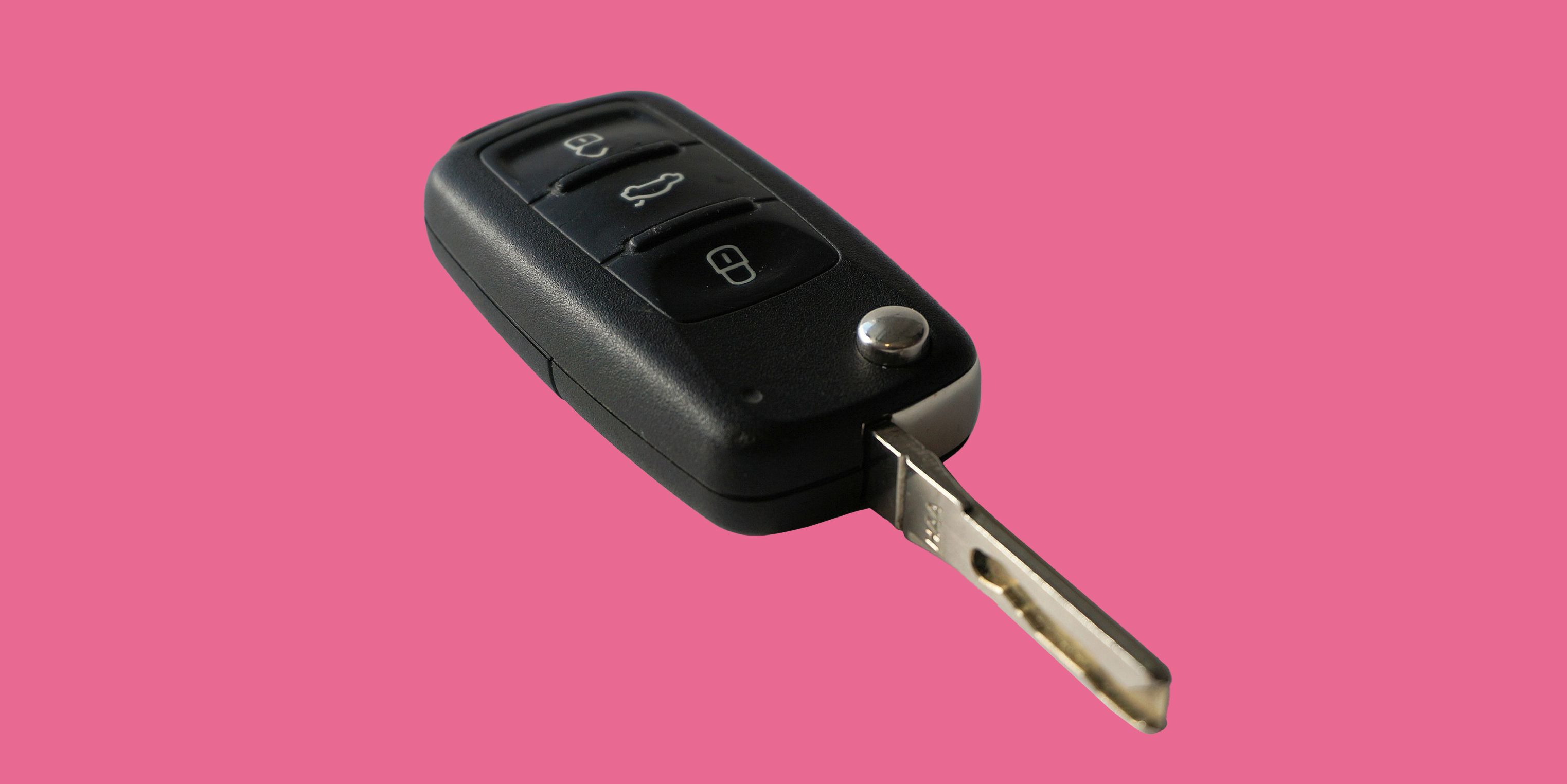 What to Consider Before Leasing a Minibus