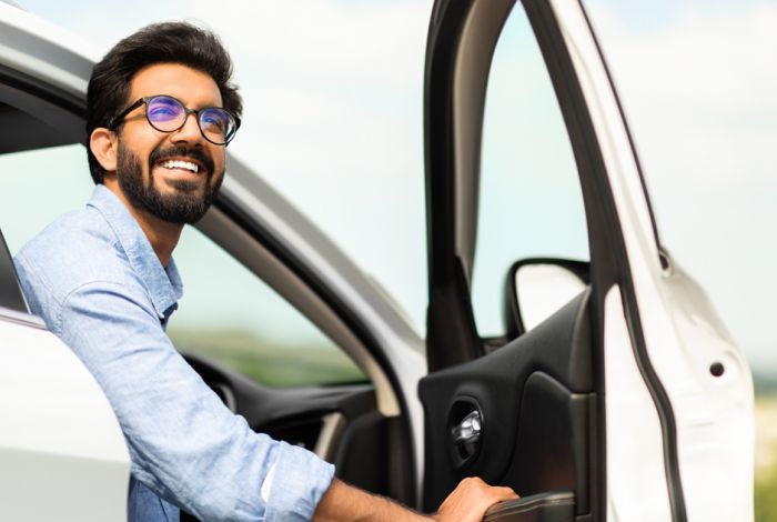 8 New Year’s Resolutions for You and Your Car
