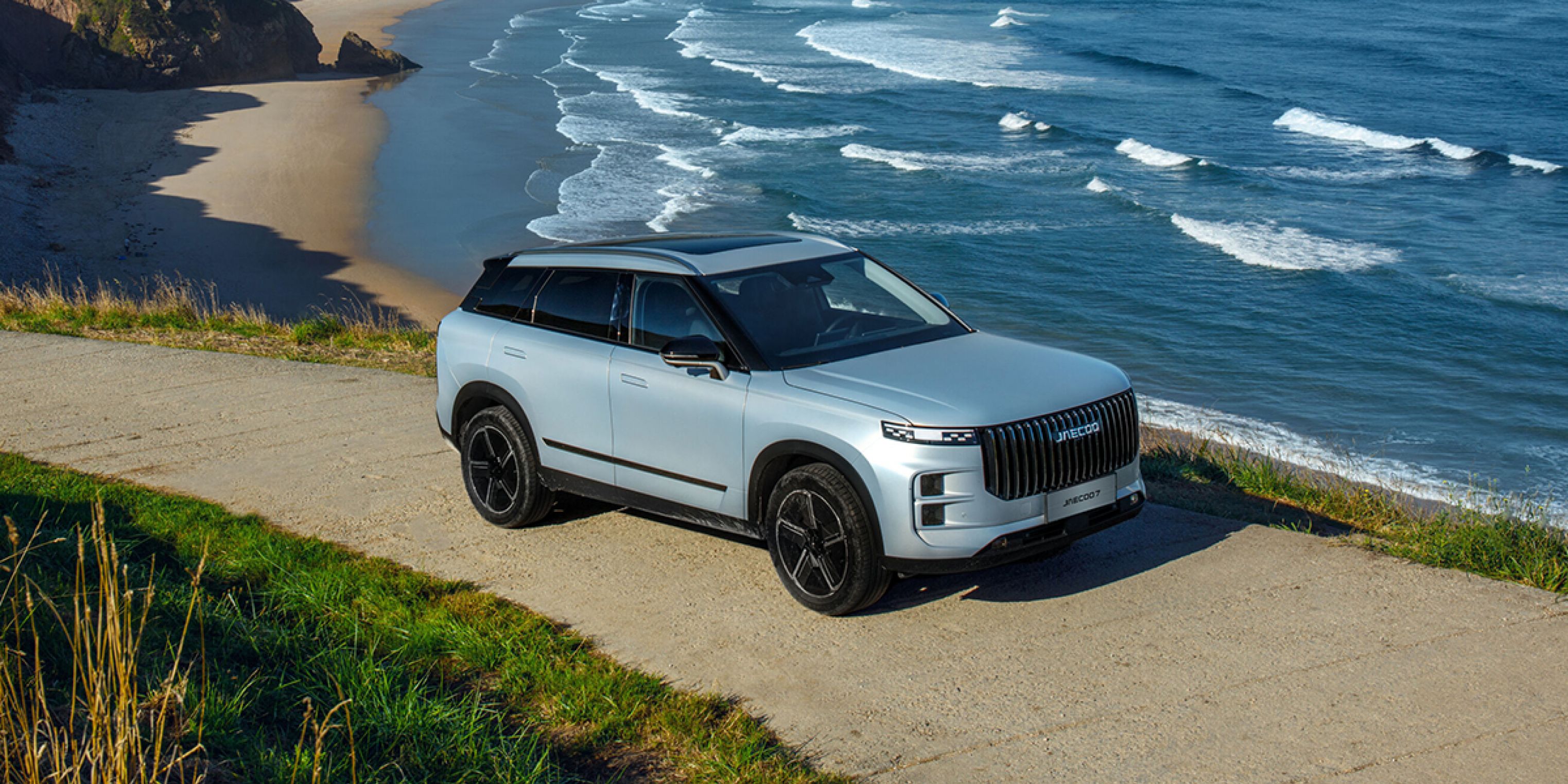 Best Cars for UK Getaways and Summer Road Trips