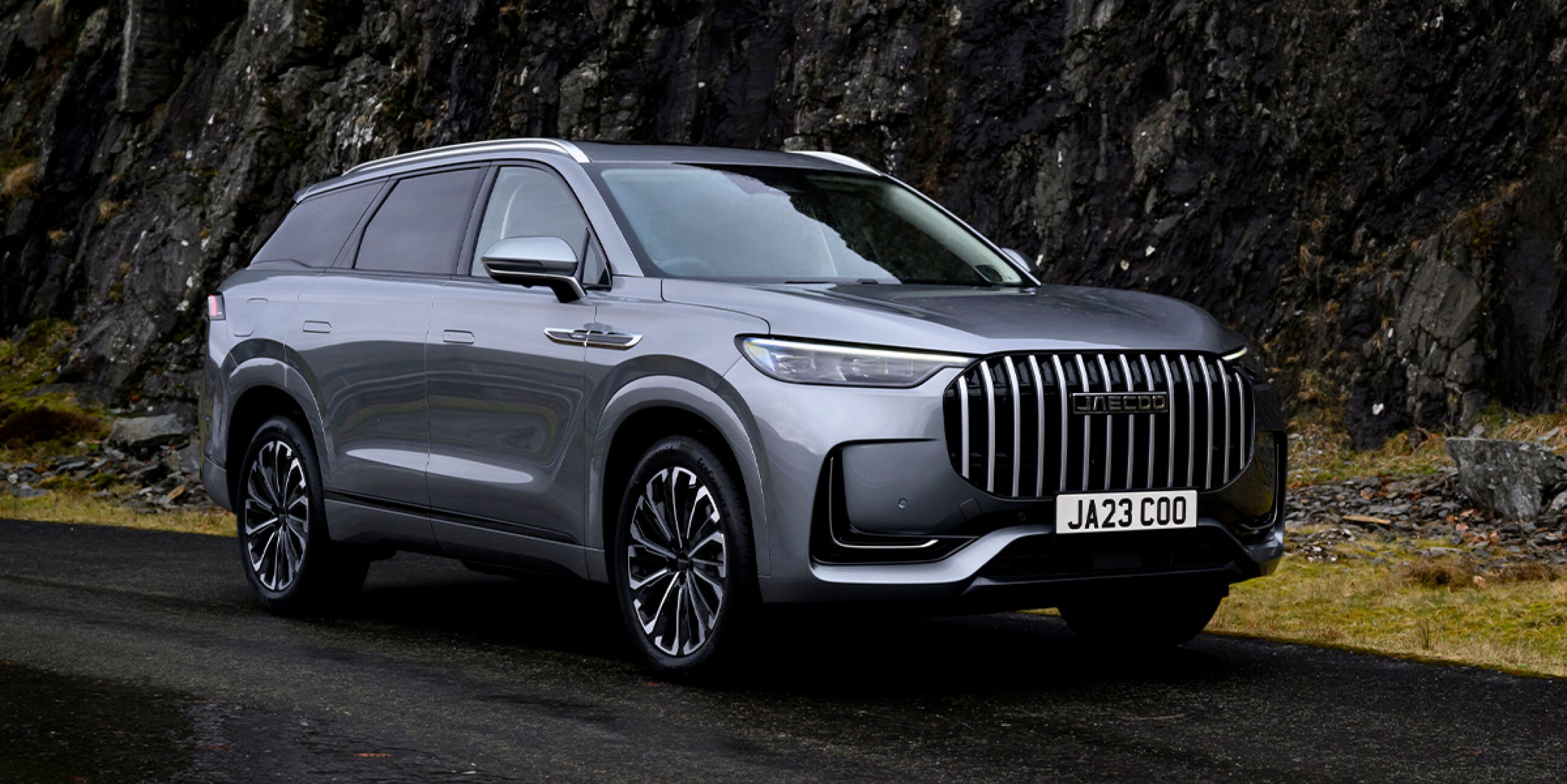 Jaecoo 8: New Seven-Seat Plug-in Hybrid SUV with 83-Mile Electric Range