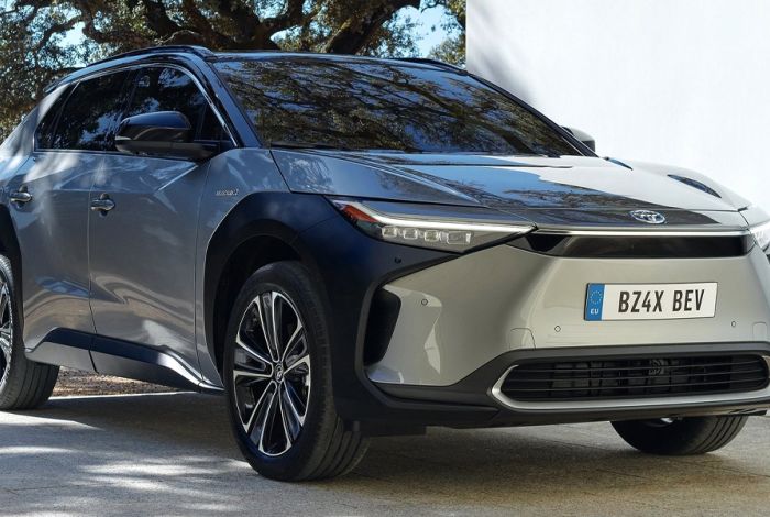 Are car names getting more complicated?